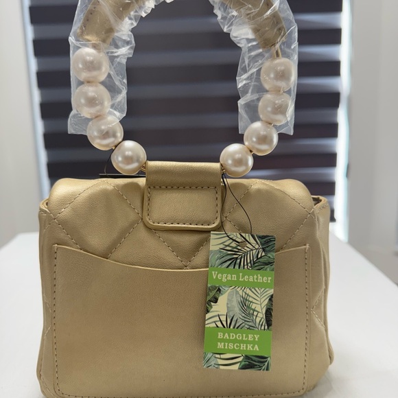 Badgley Mischka Gold Quilted Handbag - Picture 2 of 5